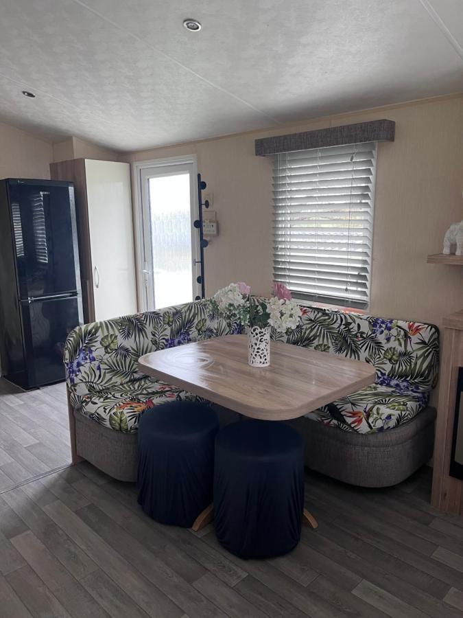 Take Me To The Beach At J&S Caravan Holidays Newquay Bay Resort Saint Columb Minor Luaran gambar